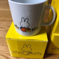 新品　未使用　ミッフィー　カップ3個の画像