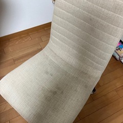 ダイニングテーブルの画像