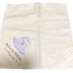 すみっコぐらし　ねこ　MaisondeFLEURタオルハンカチ　メゾンドフルールの画像