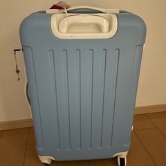 キャリーケースの画像