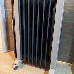 デロンギ　オイルヒーター　RHJ21F0812-GYの画像