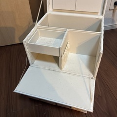 ドレッサーボックスの画像