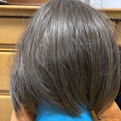 茶髪のウィッグの画像