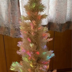 クリスマスツリー　LEDの画像