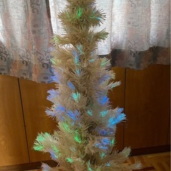 クリスマスツリー　LEDの画像