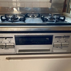 流し台　シンク　タカラスタンダード　ガスレンジ付きの画像