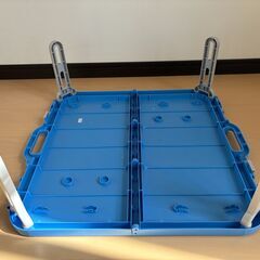 レジャーテーブル角型　ブルーの画像