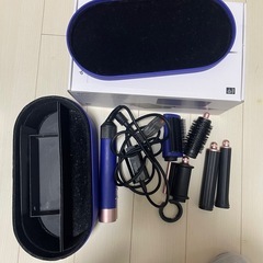 ダイソン　ヘアドライヤーセット
の画像