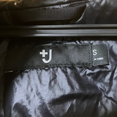 UNIQLO＋Ｊ　ハイブリッドダウン　の画像