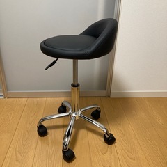 オフィススツールの画像