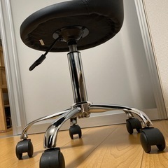 オフィススツールの画像