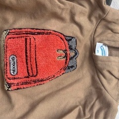 OUTDOOR トレーナー（90）、futafutaカーディガン（95）帽子セットの画像