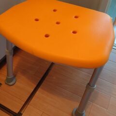 シャワー椅子 シャワーチェア 折りたたみの画像