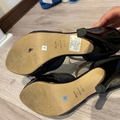 結婚式用およばれ用靴　ビジュー　美品　パンプス　ブラックの画像