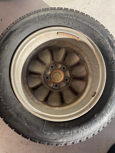 スタッドレスタイヤ2022年 195/65 R 15 ナンカン