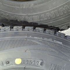 予約済み【冬】軽トラック 145/80R12 LT【富山】日本製 ダンロップ 軽バン ハイゼット サンバー バモス N-バン アクティー 中古４本 145R12 車検対応の画像