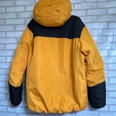 WEGOダウンジャケットの画像