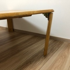 折り畳みローテーブルの画像