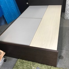 一旦募集停止　セミダブル  マットレス付きの画像
