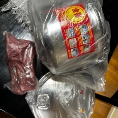 圧力鍋 3.0リットル 18cmの画像