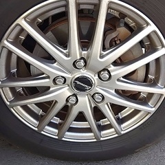 ノーマルタイヤの画像