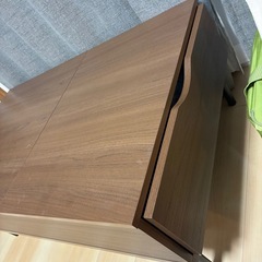 ニトリ リビングテーブルの画像