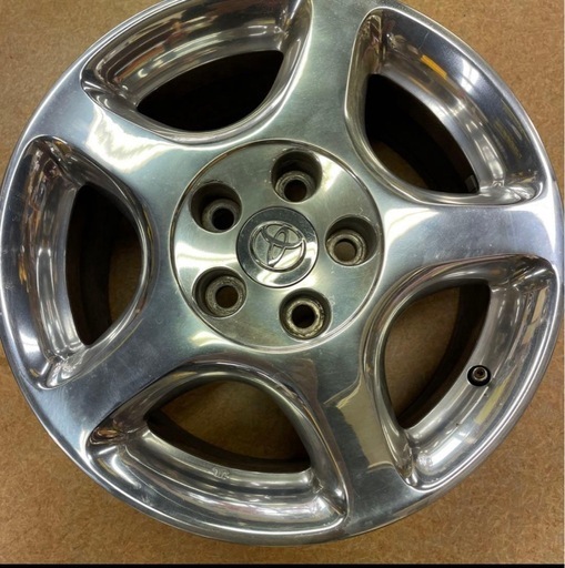 １６インチ　ホイール