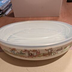 ホーロー　2.6リットル　ヤカン　＆　ホーロー　直径27cm　タッパーの画像