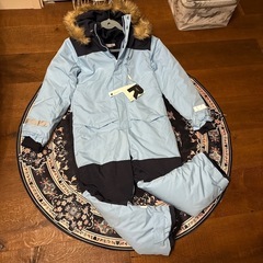 新品　子供スキーウエア　150cm  防風防寒暖かいの画像