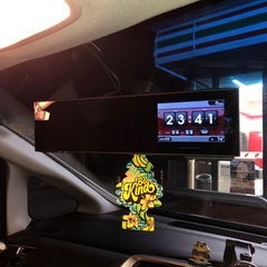 ミラー型レーダー探知機の画像