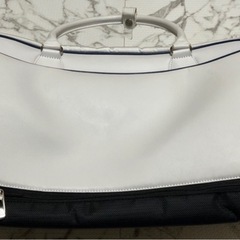 adidas　ゴルフバッグ　ボストンバッグの画像