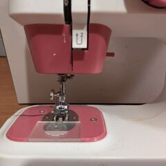 簡易ミシンの画像