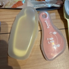 ベビー用品まとめ売り 搾乳機　離乳食　ミルク計量スプーン　うどんカッター マグの画像