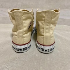 コンバース チャックテイラー アイボリー ハイカット 23cmの画像