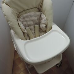 ベビー・子供用品買取販売キッズモール湘南/ハイローべビ―ラック/０～４８カ月/手動タイプ/洗濯済の画像