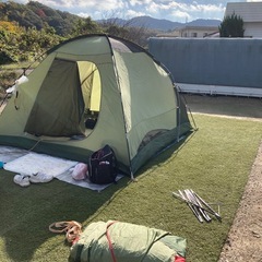 キャンプ用テントの画像