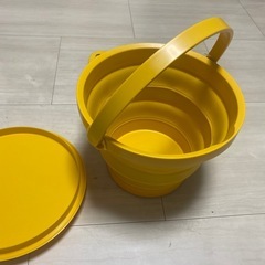 折りたたみバケツの画像