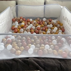 ボールプール　子ども室内遊具の画像