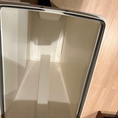 (無料)ゴミ箱　白色　ペダルの画像