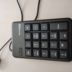 【無料】ELECOMテンキー差し上げます(*^^*)の画像