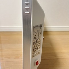 Electrolux Quickheat700 パネルヒータの画像