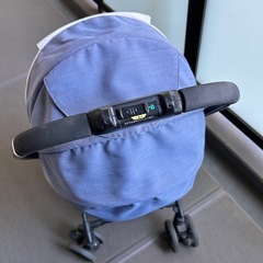 ベビーカー コンビ 両対面 メチャカルハンディ オート4キャスの画像