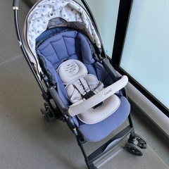 ベビーカー コンビ 両対面 メチャカルハンディ オート4キャスの画像