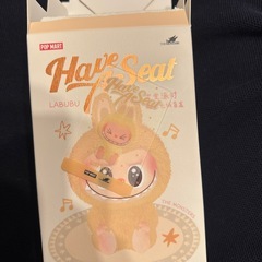 ラブブ　シート　SISIの画像