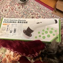 【新品未開封】箱に傷あり　電動ブラシ 掃除道具　ブラシ デッキブラシの画像