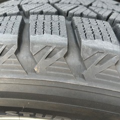 ランクル300 4本セット ブリヂストン　スタッドレス の画像