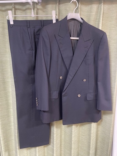 バーバリー スーツ　ジャケット ダブル テーラードジャケット ウール メンズ　サイズMからL ネイビー　紺 ダブルスーツ スーツ