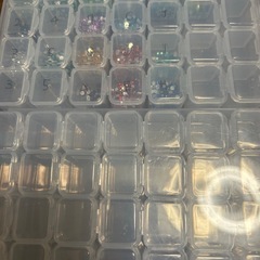 お花のダイヤモンドアート(未完成)の画像