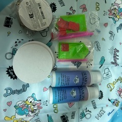 お花のダイヤモンドアート(未完成)の画像