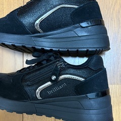 23.0 スニーカーの画像